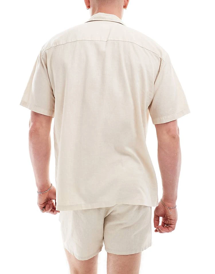 Pull&Bear Linen Look Revere Neck Shirt In Sand For Men 5 Pull&Bear Linen Look Revere Neck Shirt In Sand For Men - Image 3