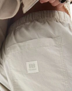 Pull&Bear Parachute Cargo In Ecru For Men -Pull&Bear Sales 206431343 4