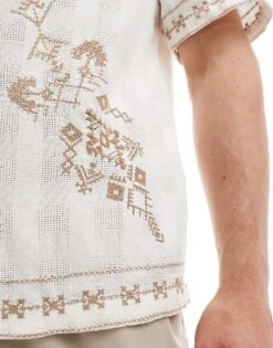 Pull&Bear Embroidered Revere Neck Shirt In Ecru For Men 9 Pull&Bear Embroidered Revere Neck Shirt In Ecru For Men -Pull&Bear Sales 206609174 3