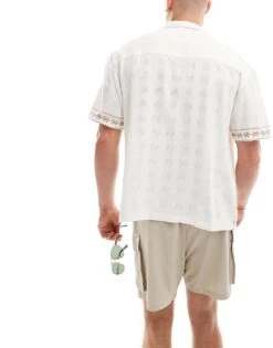 Pull&Bear Embroidered Revere Neck Shirt In Ecru For Men 10 Pull&Bear Embroidered Revere Neck Shirt In Ecru For Men -Pull&Bear Sales 206609174 4