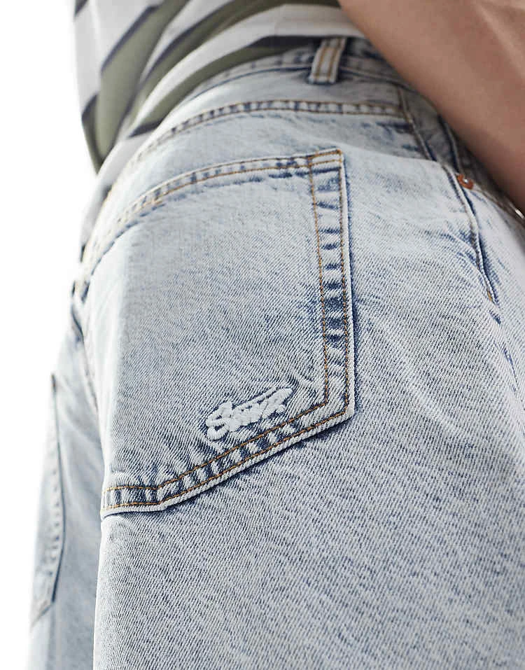 Pull&Bear Baggy Fit Denim Shorts In Light Blue For Men 4 Pull&Bear Baggy Fit Denim Shorts In Light Blue For Men - Image 2