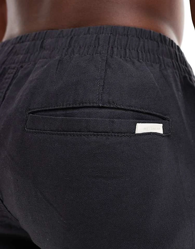 Pull&Bear Linen Look Shorts In Black - Mix&Match For Men 7 Pull&Bear Linen Look Shorts In Black - Mix&Match For Men - Image 5