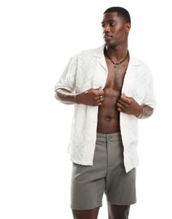 Pull&Bear Floral Textured Revere Neck Shirt In White For Men -Pull&Bear Sales 206668462 4