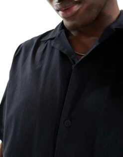 Pull&Bear Cropped Boxy Fit Shirt In Black For Men 9 Pull&Bear Cropped Boxy Fit Shirt In Black For Men -Pull&Bear Sales 206683904 3