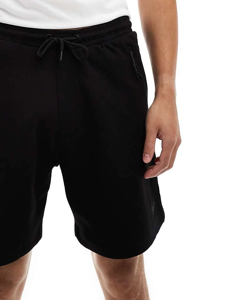 Pull&Bear Premium Jersey Short In Black For Men 7 Pull&Bear Premium Jersey Short In Black For Men - Image 5