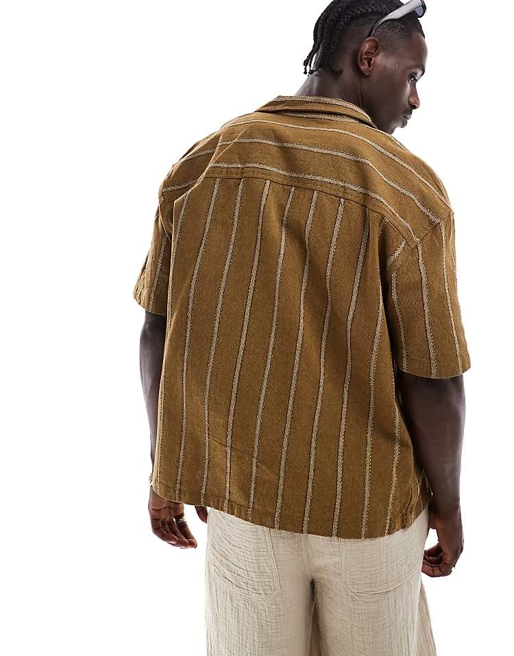 Pull&bear Short Sleeve Striped Shirt In Khaki For Men 5 Pull&bear Short Sleeve Striped Shirt In Khaki For Men - Image 3