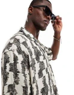 Pull&Bear Rustic Stripe Printed Shirt In White For Men -Pull&Bear Sales 207007430 4