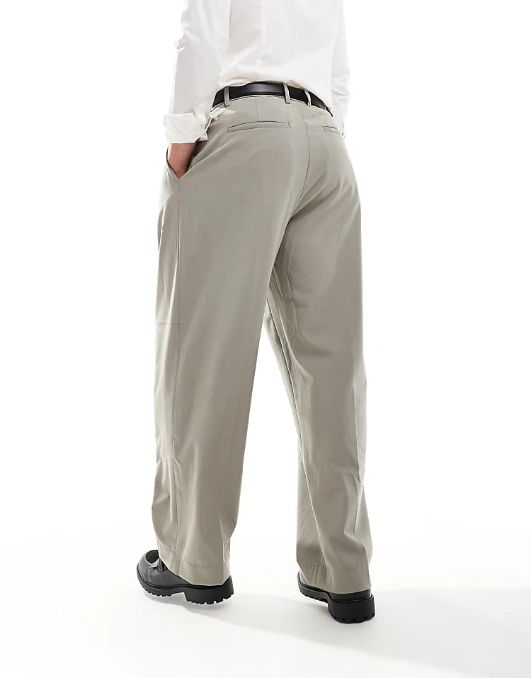 Pull&Bear Tailored Trouser In Grey For Men 4 Pull&Bear Tailored Trouser In Grey For Men - Image 2