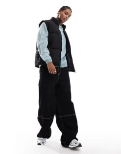 Pull&Bear Puffer Gilet In Black For Men