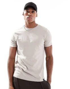 Pull&Bear Muscle Fit T-shirt In Grey For Men
