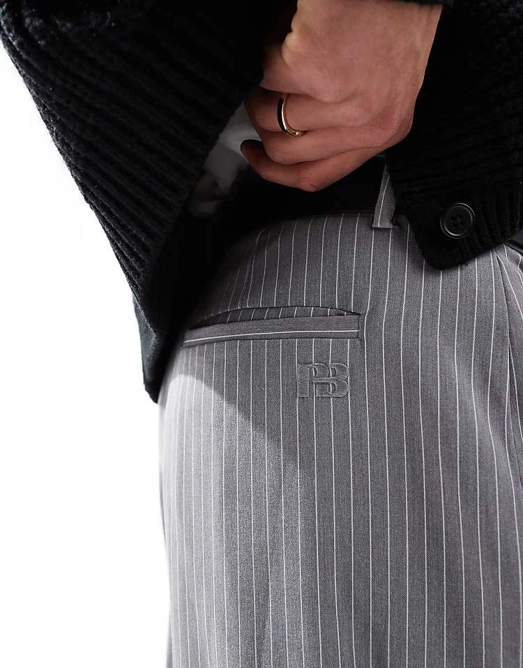 Pull&Bear Wide Leg Tailored Stripe Trouser In Grey For Men 5 Pull&Bear Wide Leg Tailored Stripe Trouser In Grey For Men - Image 3