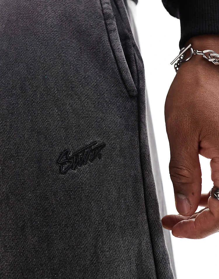 Pull&Bear Skater Fit Jogger In Charcoal For Men 5 Pull&Bear Skater Fit Jogger In Charcoal For Men - Image 3