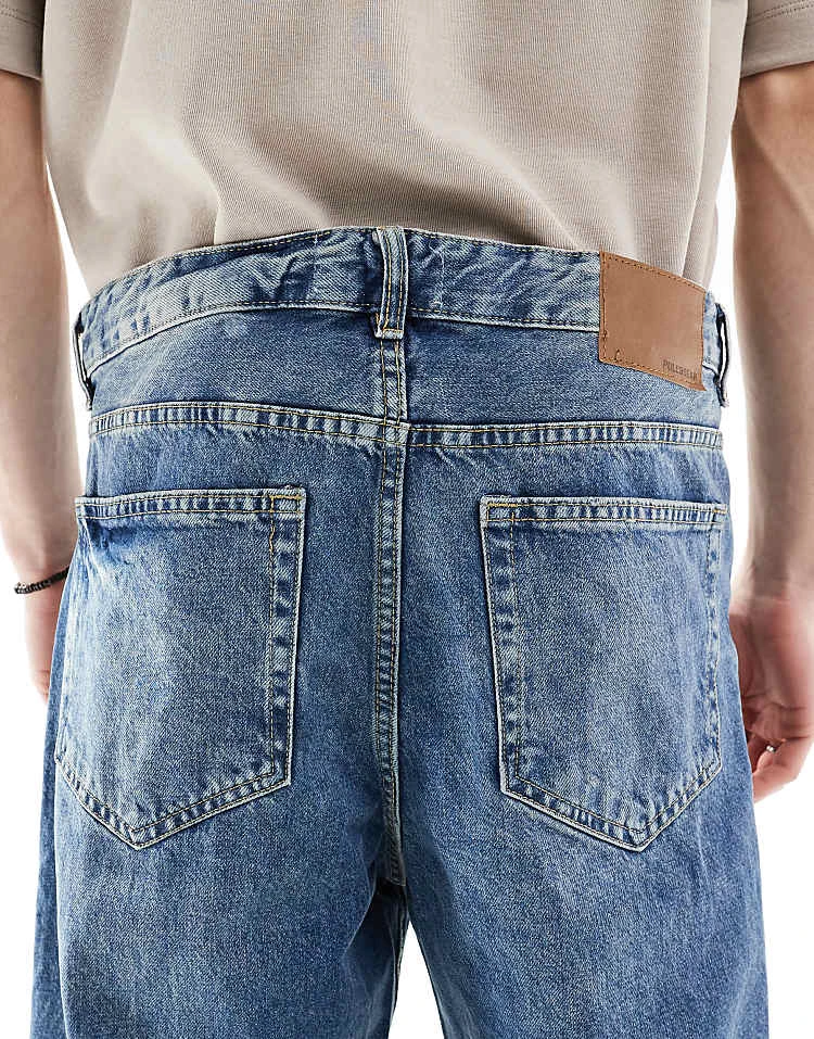 Pull&Bear Loose Fit Jean In Mid Blue For Men 6 Pull&Bear Loose Fit Jean In Mid Blue For Men - Image 4
