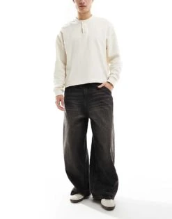 Pull&Bear Mega Baggy Jeans In Black For Men