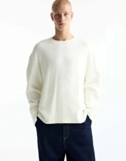 Pull&Bear Fluffy Knitted Jumper In Ecru For Men Neutral