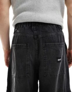 Pull&Bear Super Baggy Fit Cargo Jeans In Washed Black For Men 11 Pull&Bear Super Baggy Fit Cargo Jeans In Washed Black For Men -Pull&Bear Sales 207631184 4