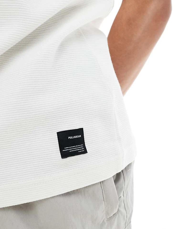 Pull&Bear Ribbed Boxy T-shirt In White For Men 5 Pull&Bear Ribbed Boxy T-shirt In White For Men - Image 3