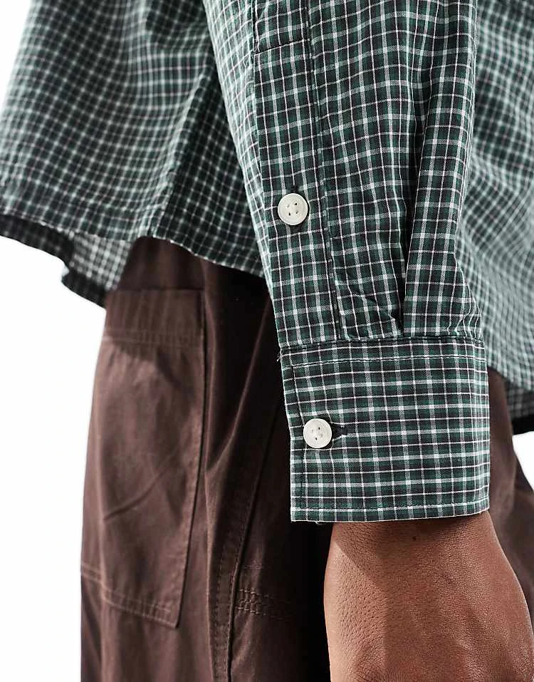 Pull&Bear Checked Long Sleeve Shirt In Green For Men 5 Pull&Bear Checked Long Sleeve Shirt In Green For Men - Image 3