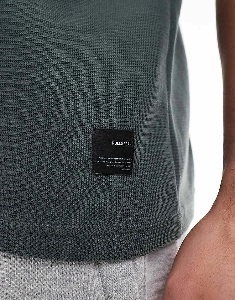 Pull&Bear Regular Fit Washed T-shirt In Light Blue For Men 4 Pull&Bear Regular Fit Washed T-shirt In Light Blue For Men - Image 2