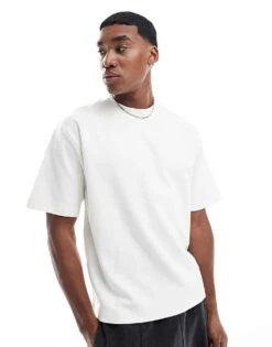 Pull&Bear Heavy Weight Plush T-shirt In White For Men 11 Pull&Bear Heavy Weight Plush T-shirt In White For Men -Pull&Bear Sales 208046103 1 white 1
