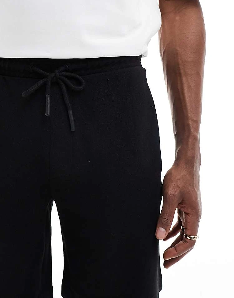 Pull&Bear Pique Jersey Short In Black For Men 7 Pull&Bear Pique Jersey Short In Black For Men - Image 5