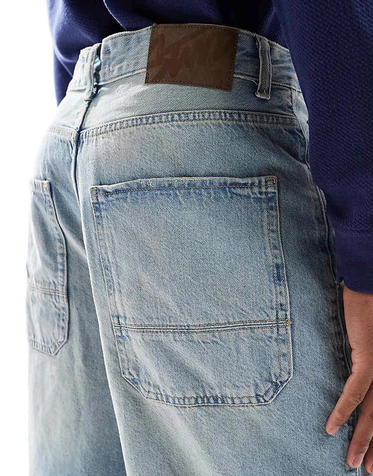 Pull&Bear Skater Fit Denim Short In Mid Blue For Men 5 Pull&Bear Skater Fit Denim Short In Mid Blue For Men - Image 3