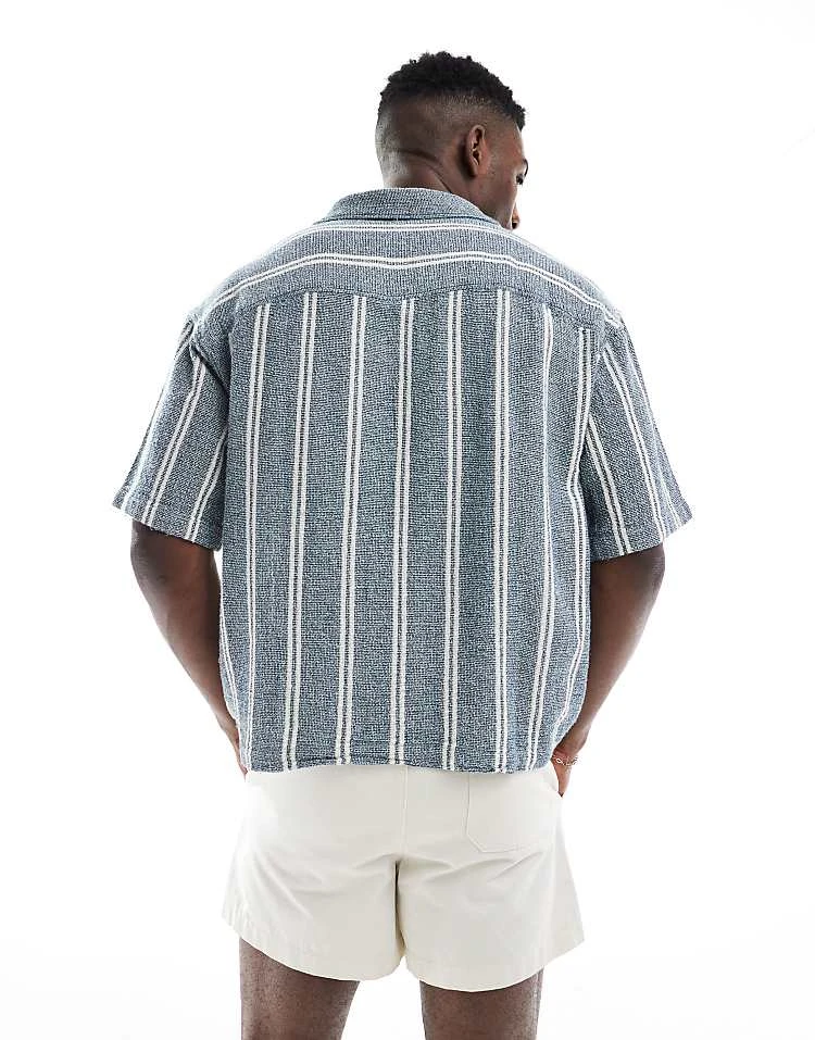 Pull&Bear Revere Collar Short Sleeve Shirt In Blue Stripe For Men 5 Pull&Bear Revere Collar Short Sleeve Shirt In Blue Stripe For Men - Image 3